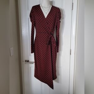 Elegant Red Patterned Wrap Dress